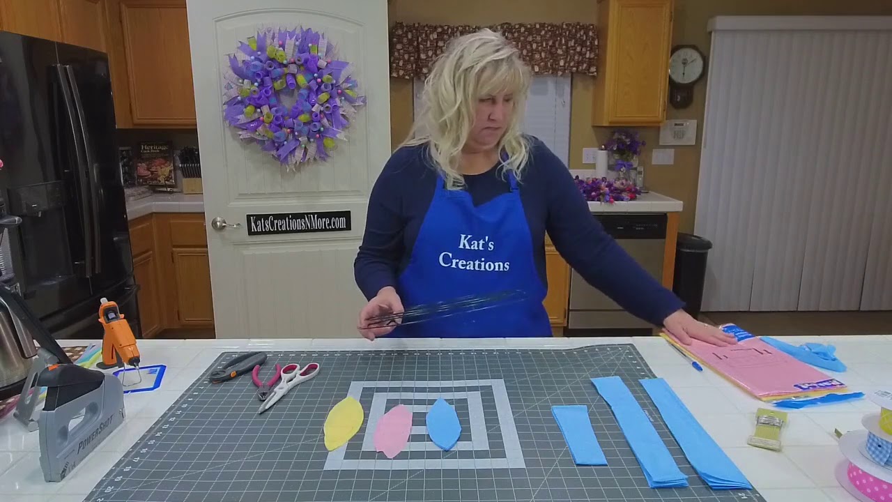 How to Make a DIY Plastic Tablecloth Easter Wreath Making Tutorial