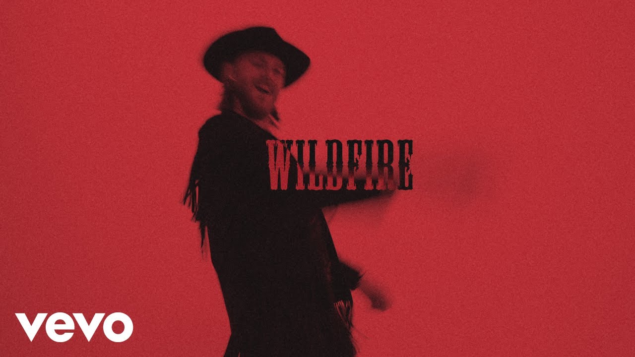 Jackson Dean - Wildfire (Lyric Video)