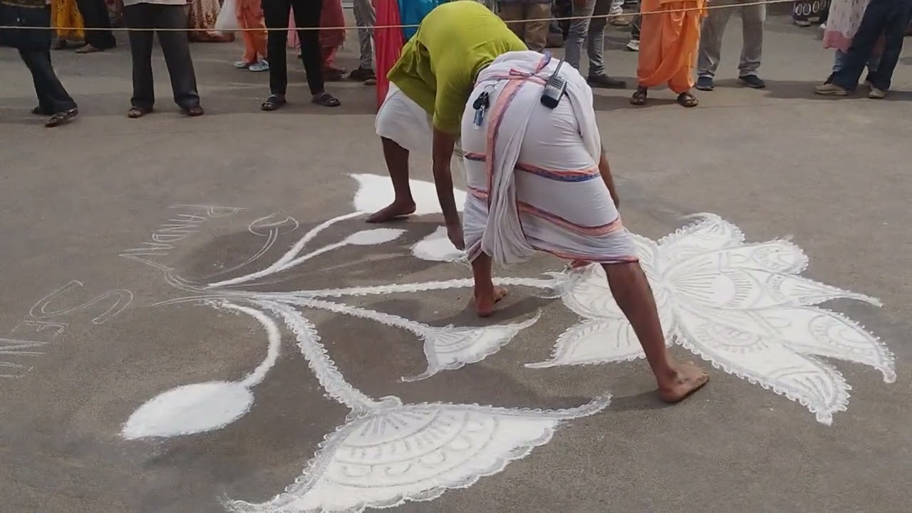 Pre-holi celebration. Iskcon, mayapur,India