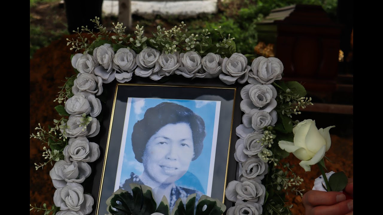 In Loving memory of MDM  CHEE TAI THYE @ SHU MEI LAN