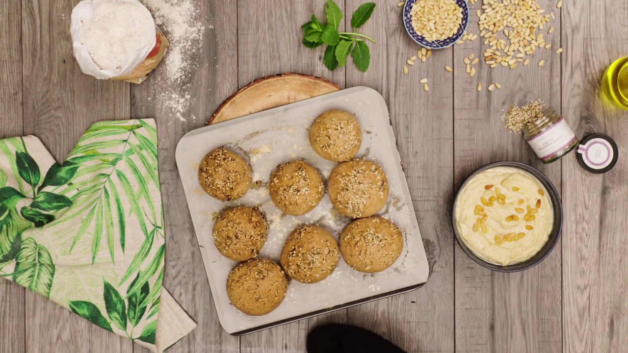 Za'atar Lebanese Manoushe Buns by Cole & Mason