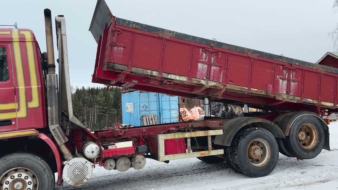 VOLVO F12 6X2