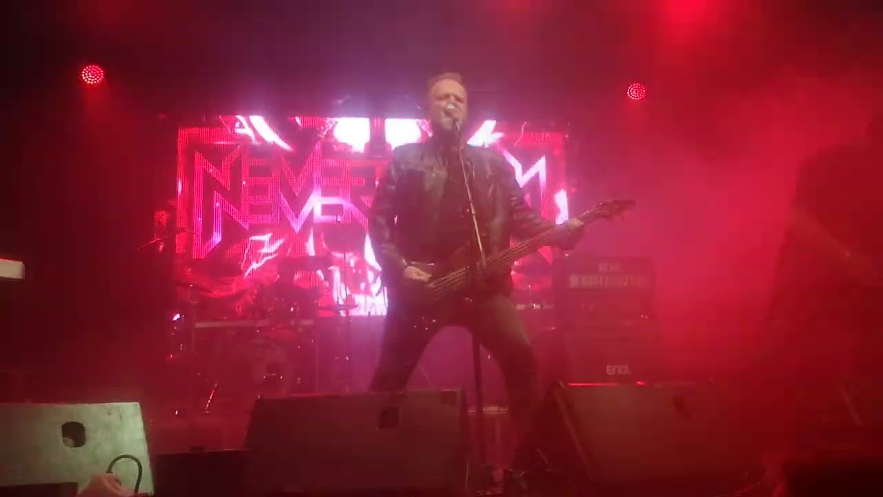 Nevergreen - A szerelmed vágya vér (Nevergreen 30)