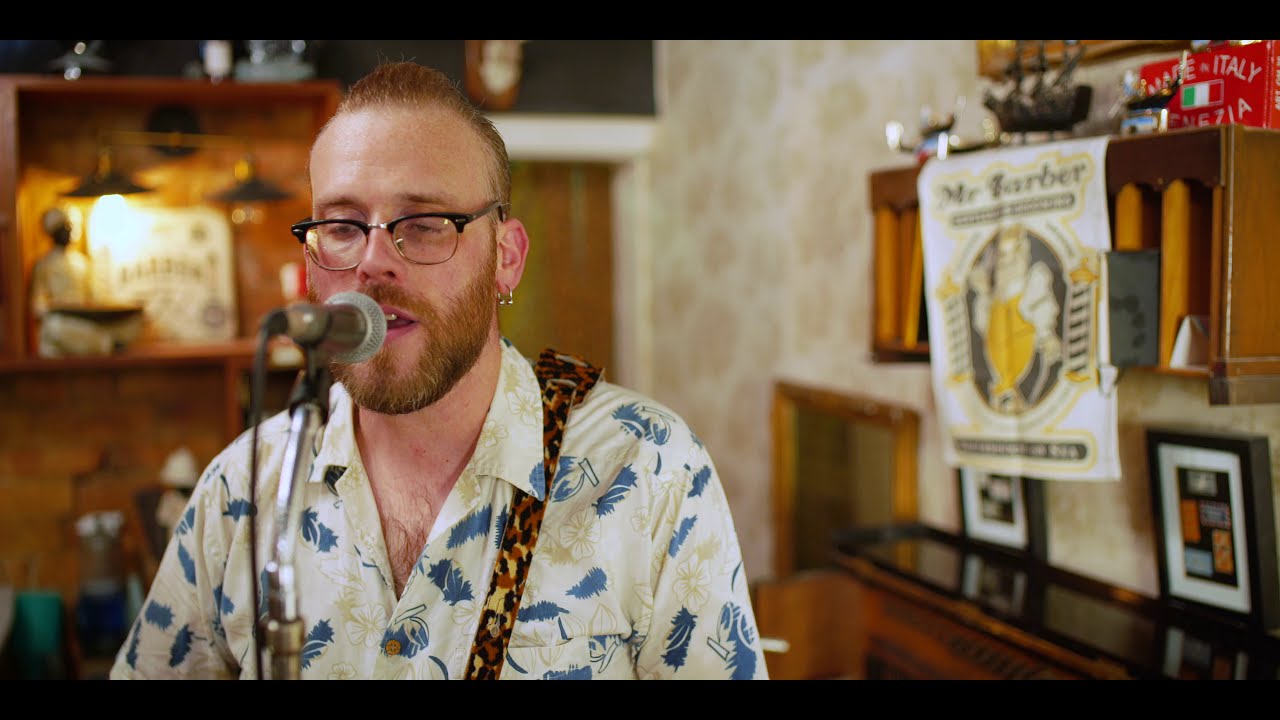 Jim Hammond - Feels Like Home (Live at Mr Barber's)
