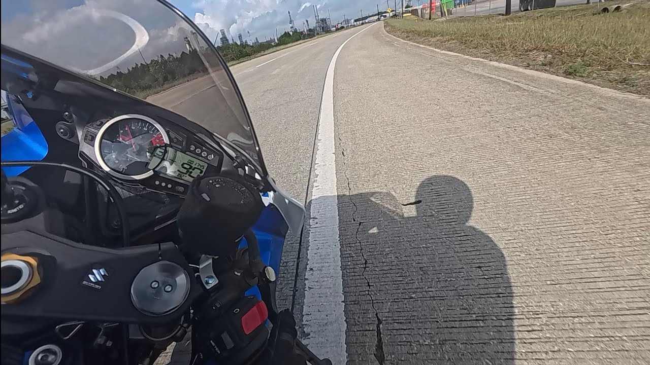 GSXR 750. С точки зрения владельца литрового мотоцикла.