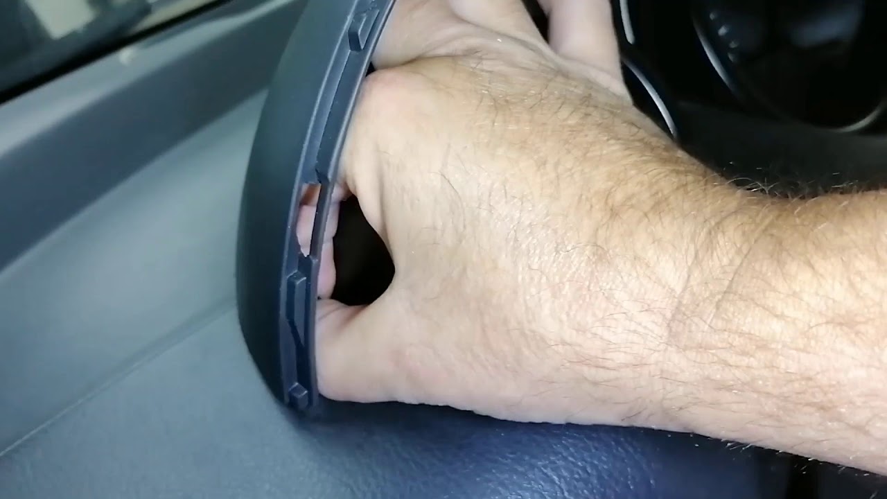 Chevrolet Aveo  or Daewoo Kalos,Speedometer Remove