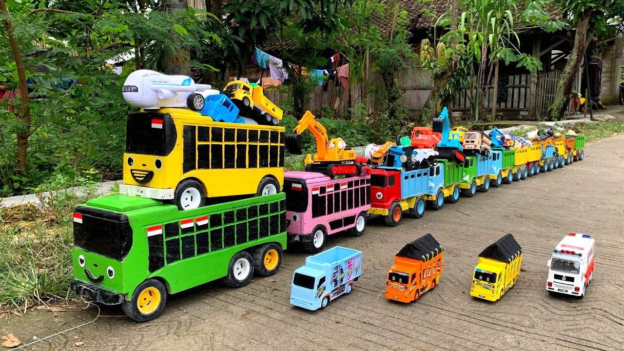 WADIDAW !! Mobil Truk Tronton Panjang Bongkar Mainan Mobil Mobilan Truk Molen, Forklif, Excavator