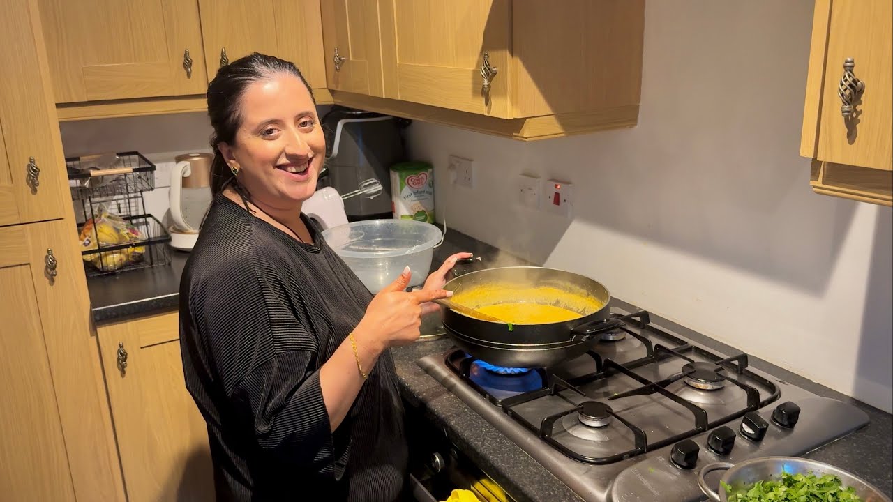 🌸 Daily Vlog #03 | Haleema’s Make Lassi Wali Curry 🥛🍛 | Work + Home = Super Hard 💪🏽🏠💻