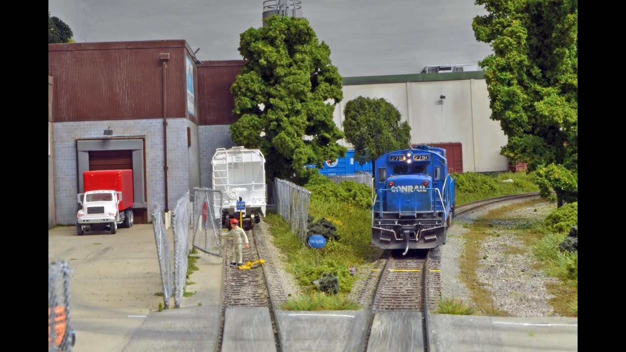 CONRAIL LOCAL SWITCHING AT LAKEHURST IP.