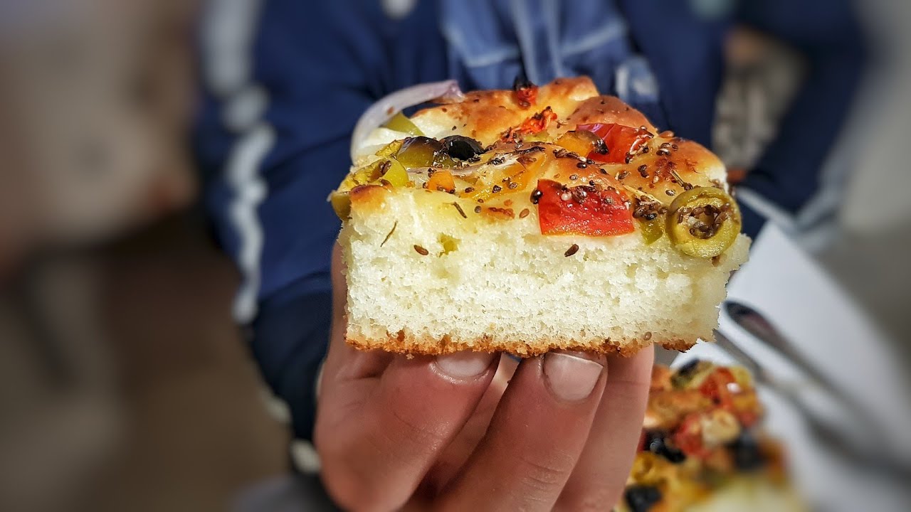 خبز الفوكاشيا الإيطالي 🥖🥖 وصفة ناجحة 100% من أروع ما يكون  ❤  pain focaccia