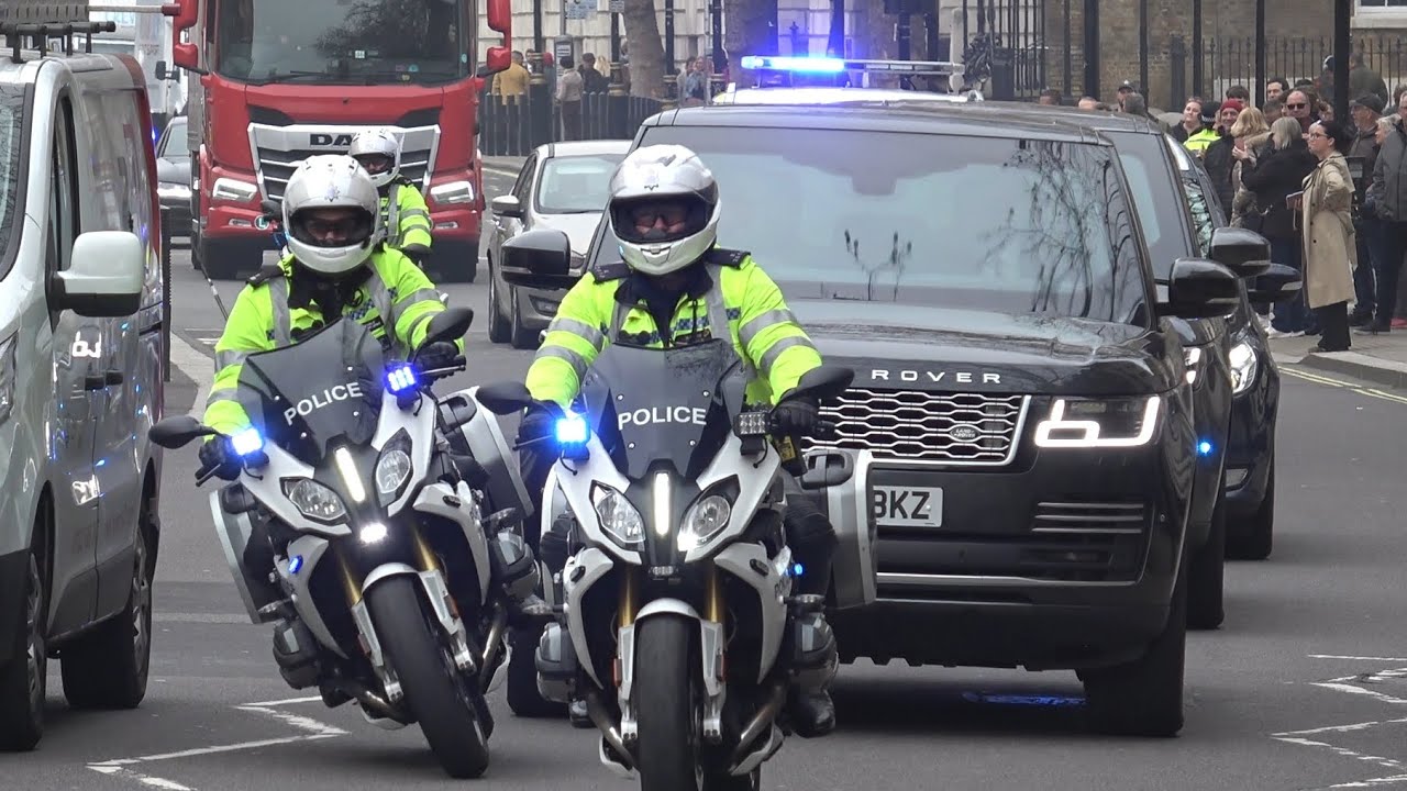 Prime Minister Keir Starmer's motorcade arriving at Parliament. 