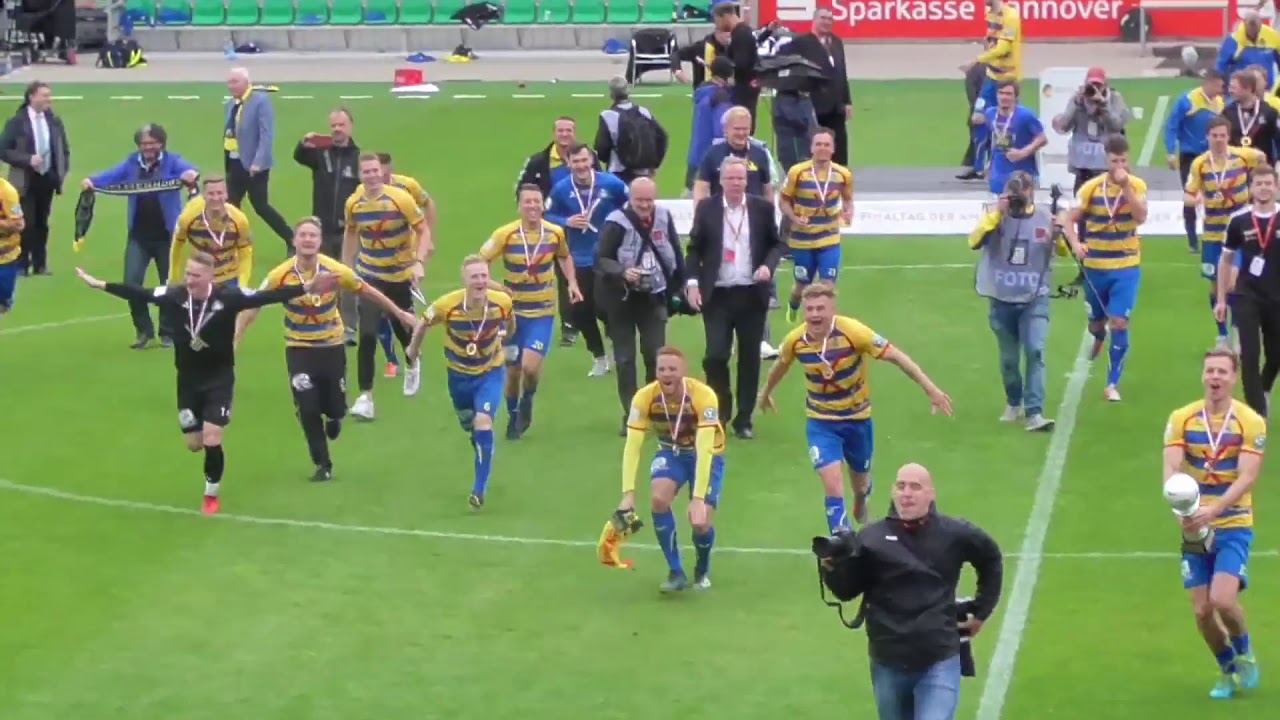 Emotionen, Siegerehrung, DFB-Pokal, Atlas Delmenhorst, Stimmung