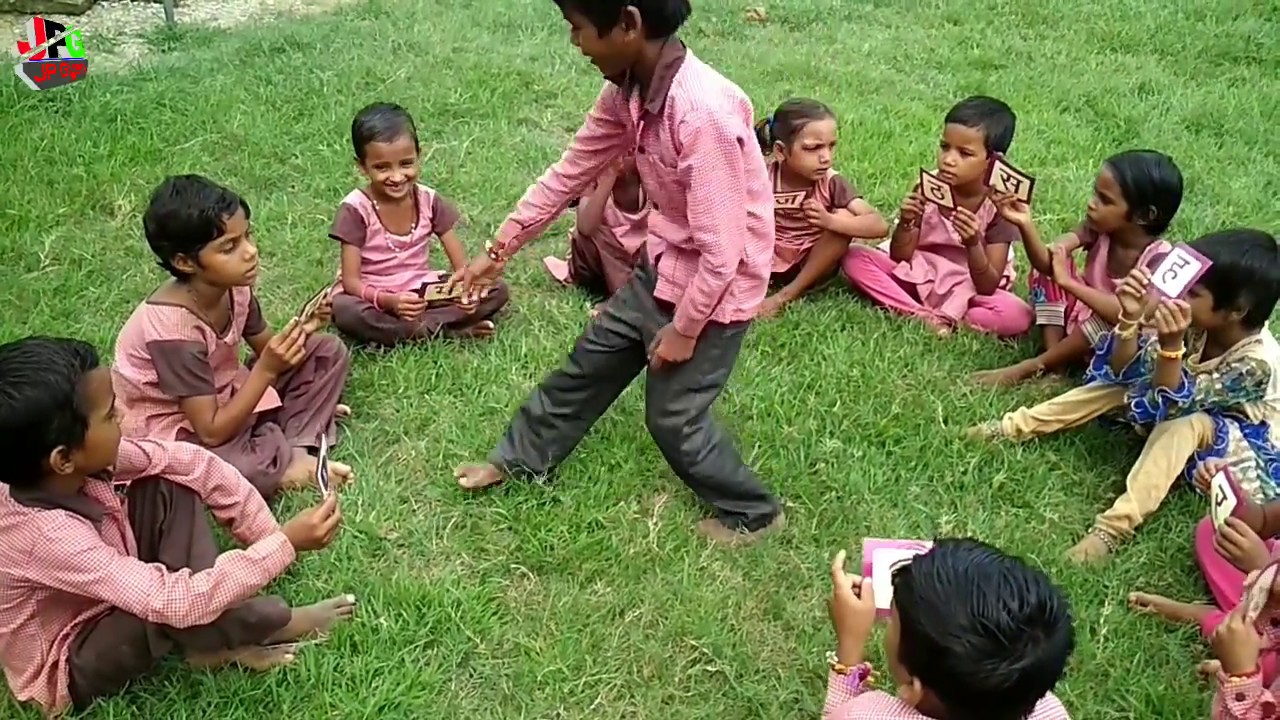 हिन्दी वर्णमाला के अक्षर पहचान कराने की नवाचारी रोचक गतिविधि,A joyful learning activity