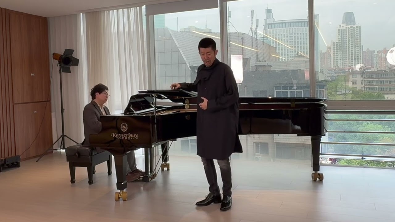 Robert Schumann Dichterliebe 1-3