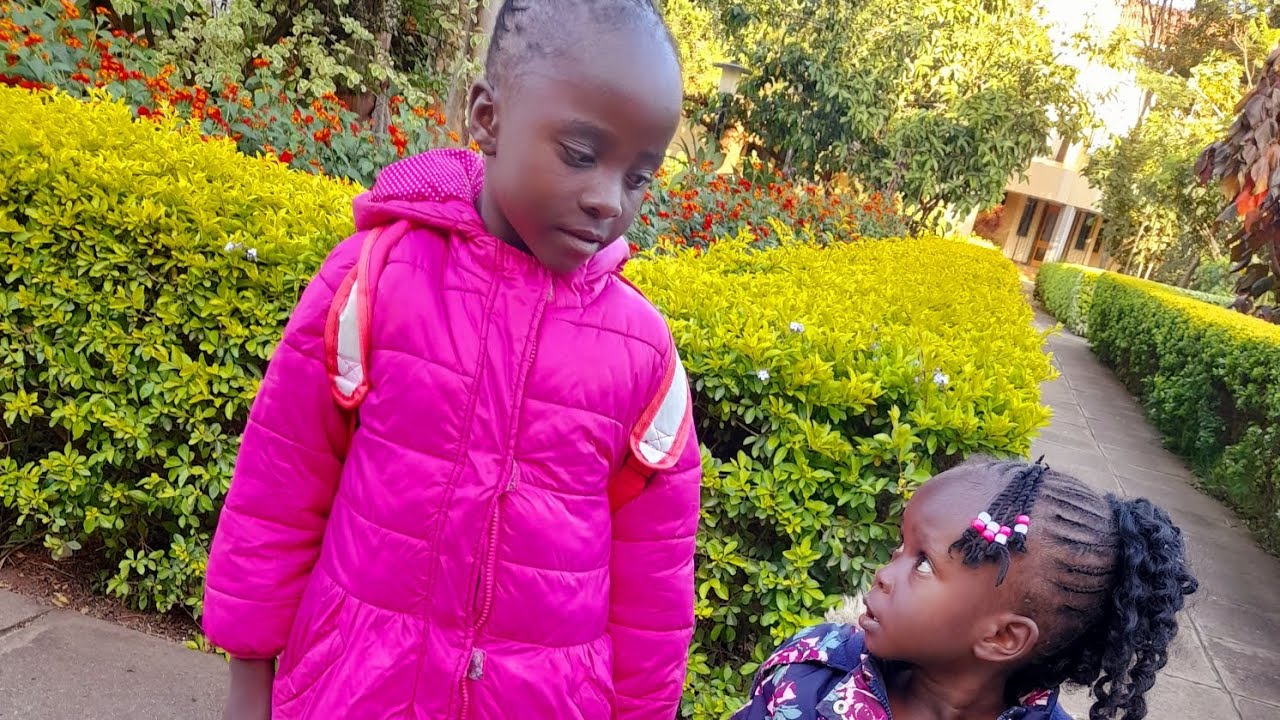 Usiku na mchana twakupa sifa