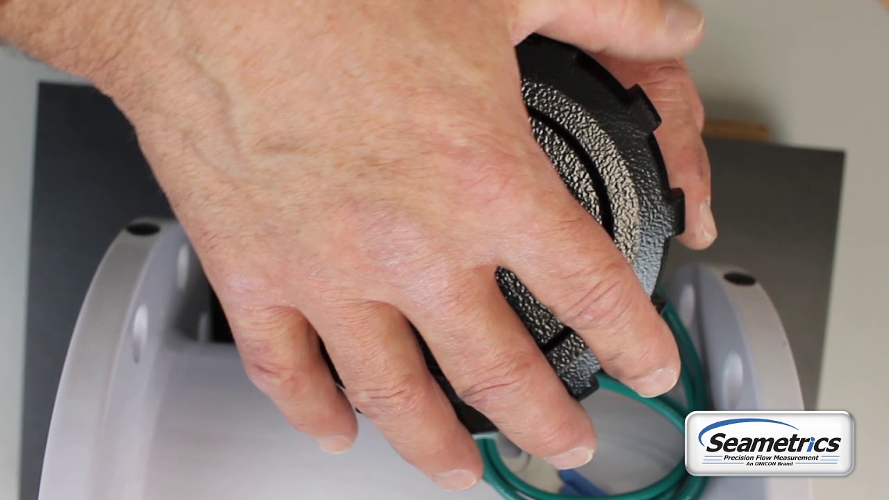How to Change Batteries of Seametrics iMAG4700 and EX90 Flow Meters