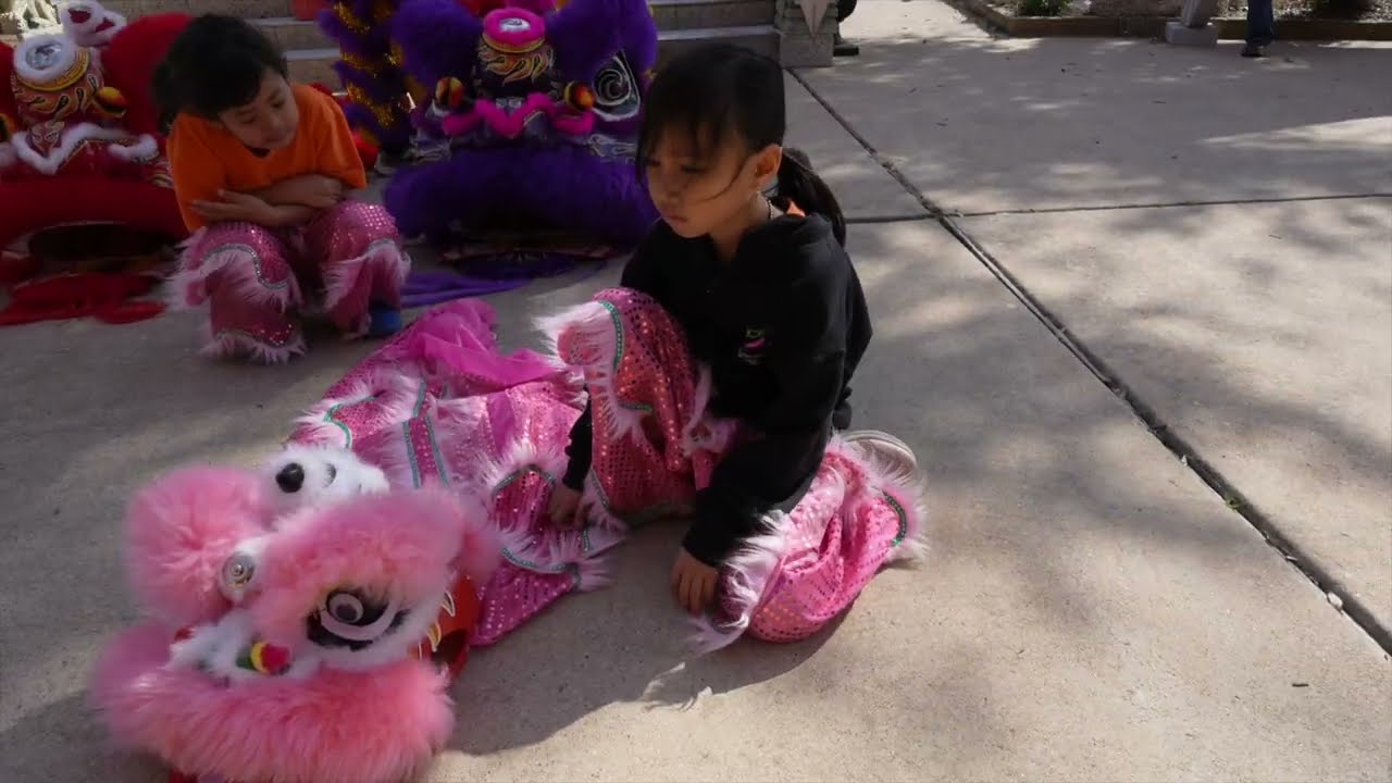 Chinese/ Lunar New Year at Chua Ba 2026 Hồi Đồng hương trêu Cháu Austin 