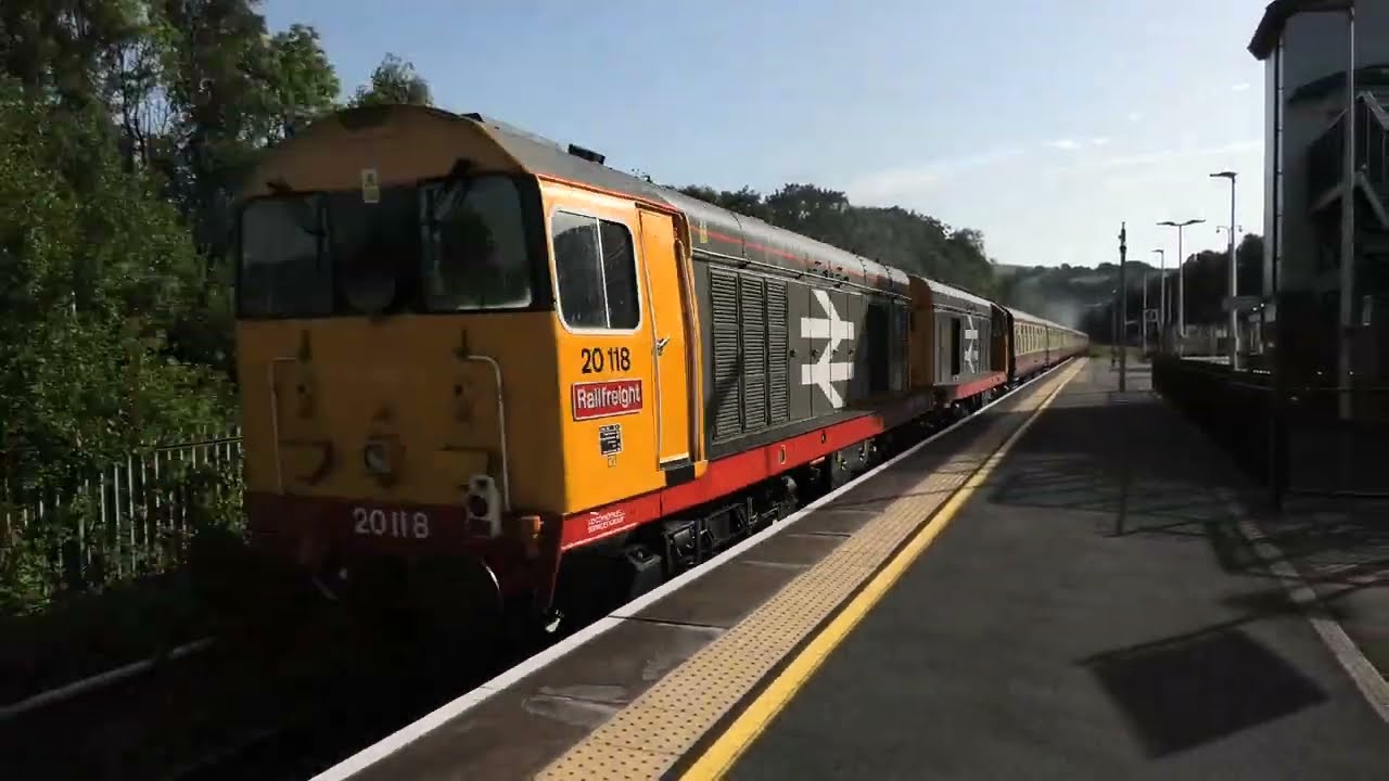 'The Welsh Marches Express' with 47712, 20132 & 20118 - Pontypool - 24/06/26