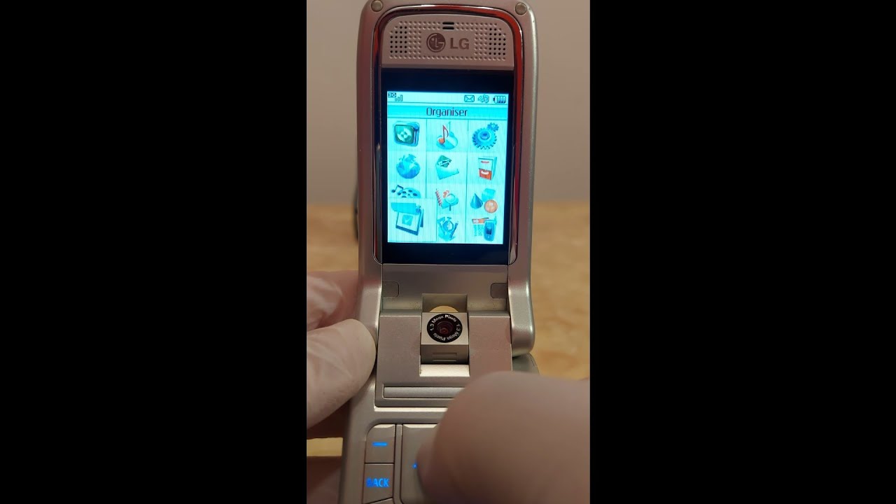 LG U880  from (2005)