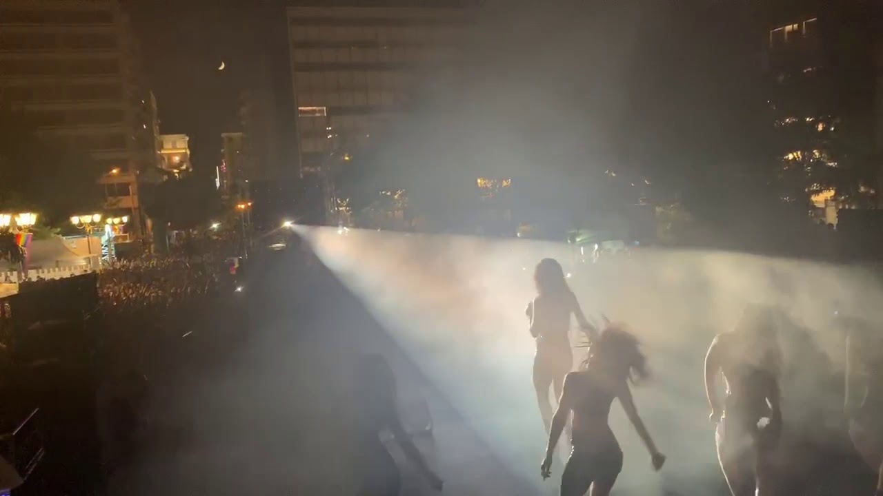 &Eta; &Epsilon;&lambda;έ&nu;&eta; &Phi;&omicron;&upsilon;&rho;έ&iota;&rho;&alpha; &sigma;&tau;&omicron; Athens Pride 2019