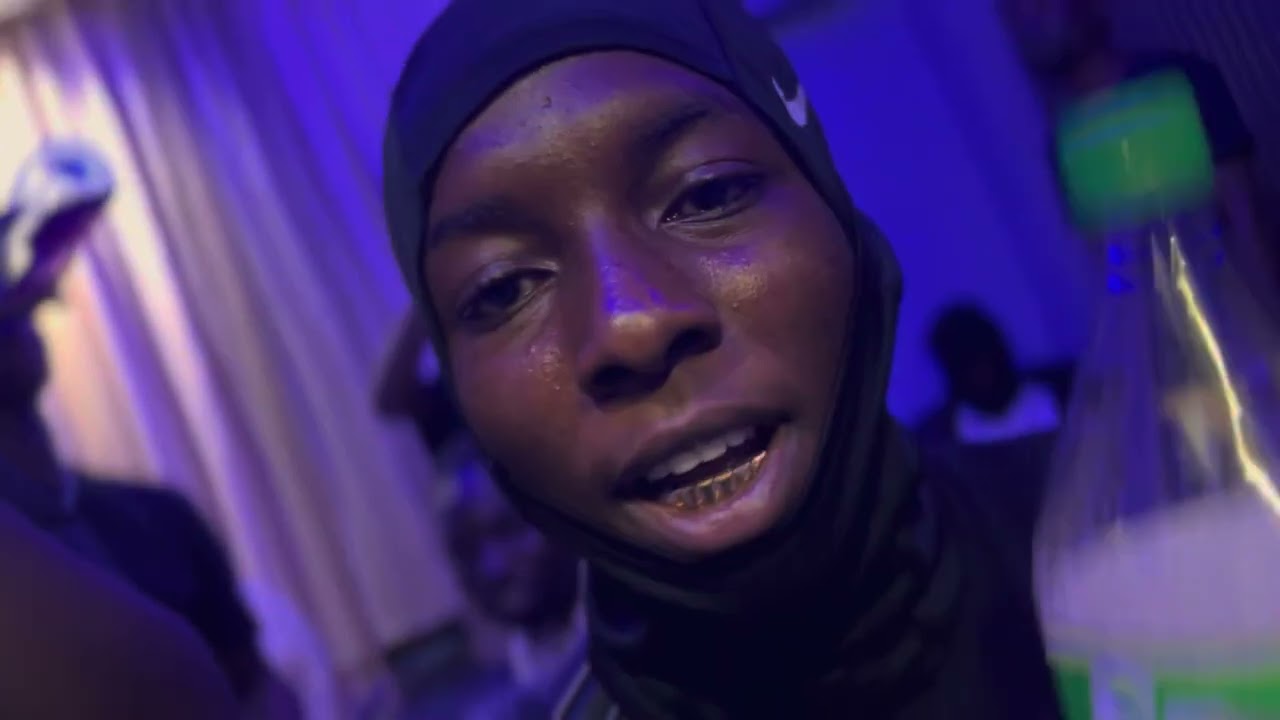 Diaf 697   TEMA Feat THUG23 Visualizer