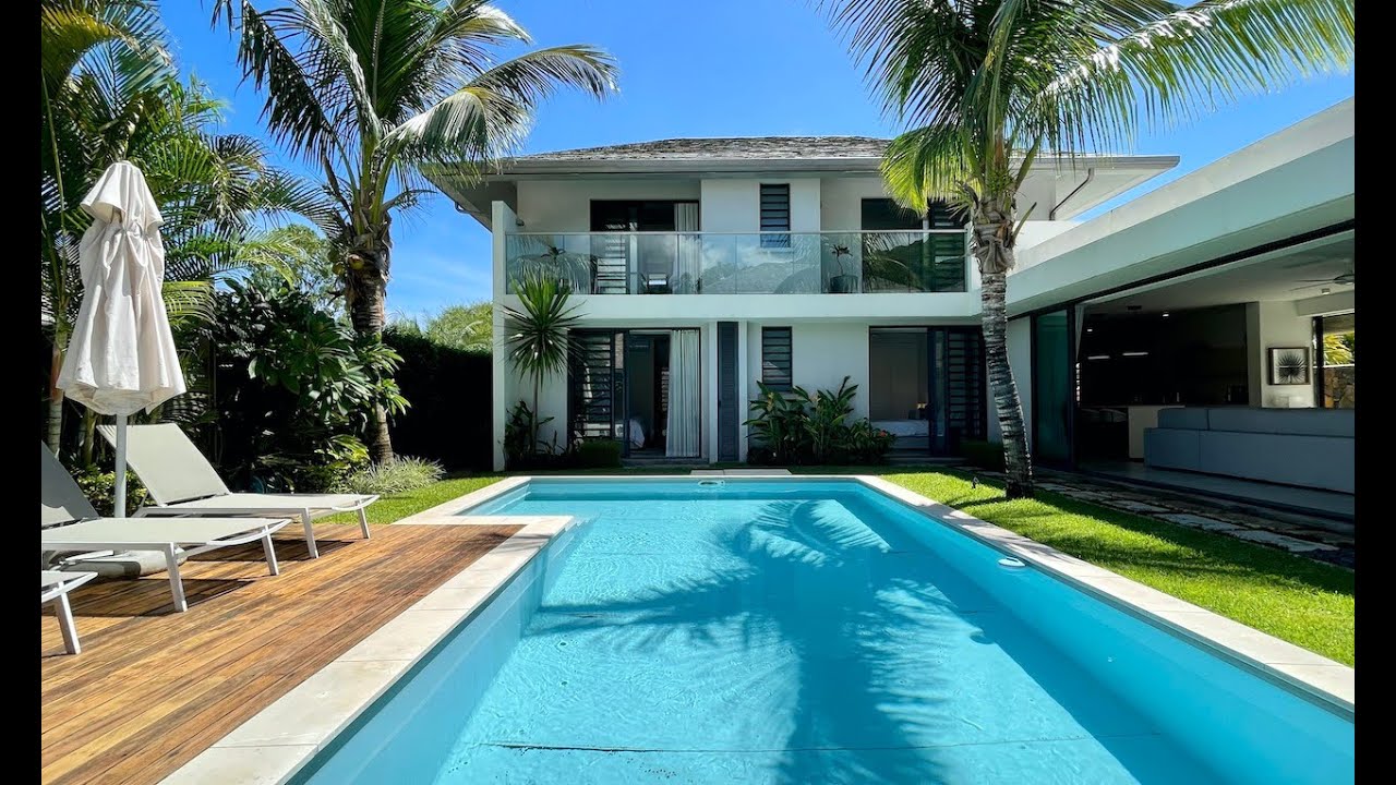 Properties in Mauritius - Gorgeous 4-bedroom Villa