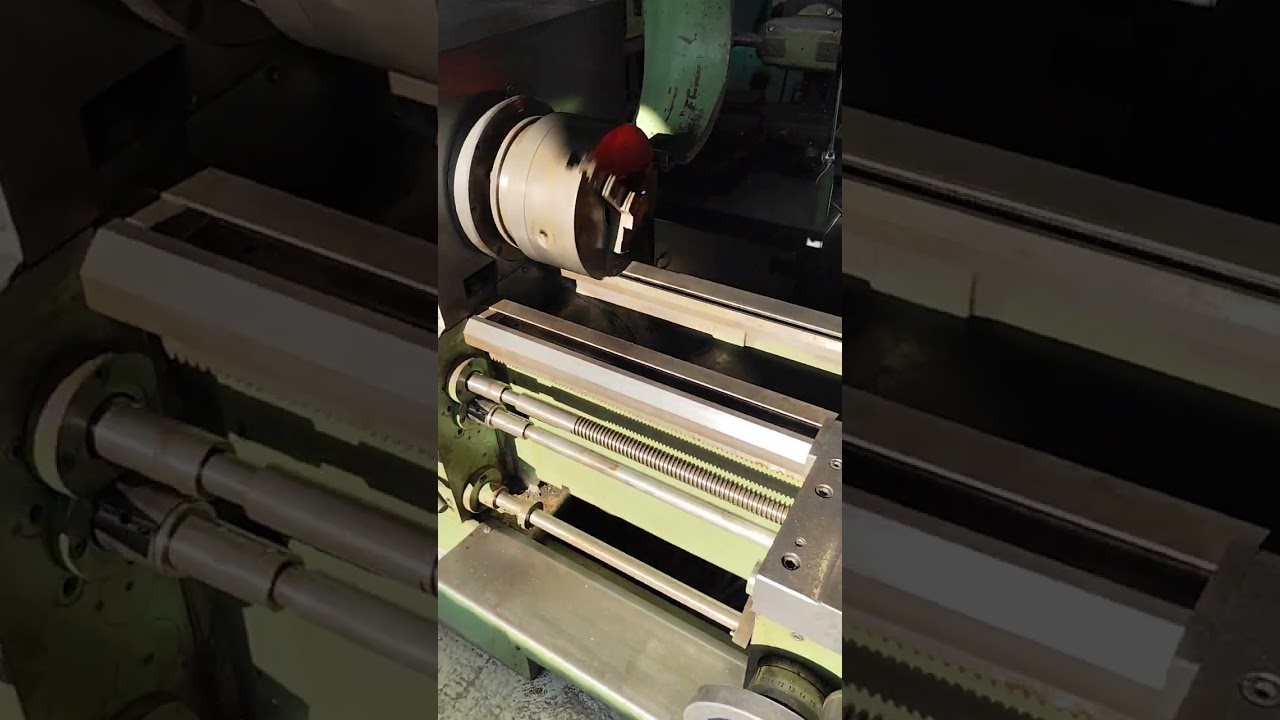 tokarka do metalu Prvomajska Tnp 165 praca tokarki fi  340x1000 przelot 52 MMM 1750