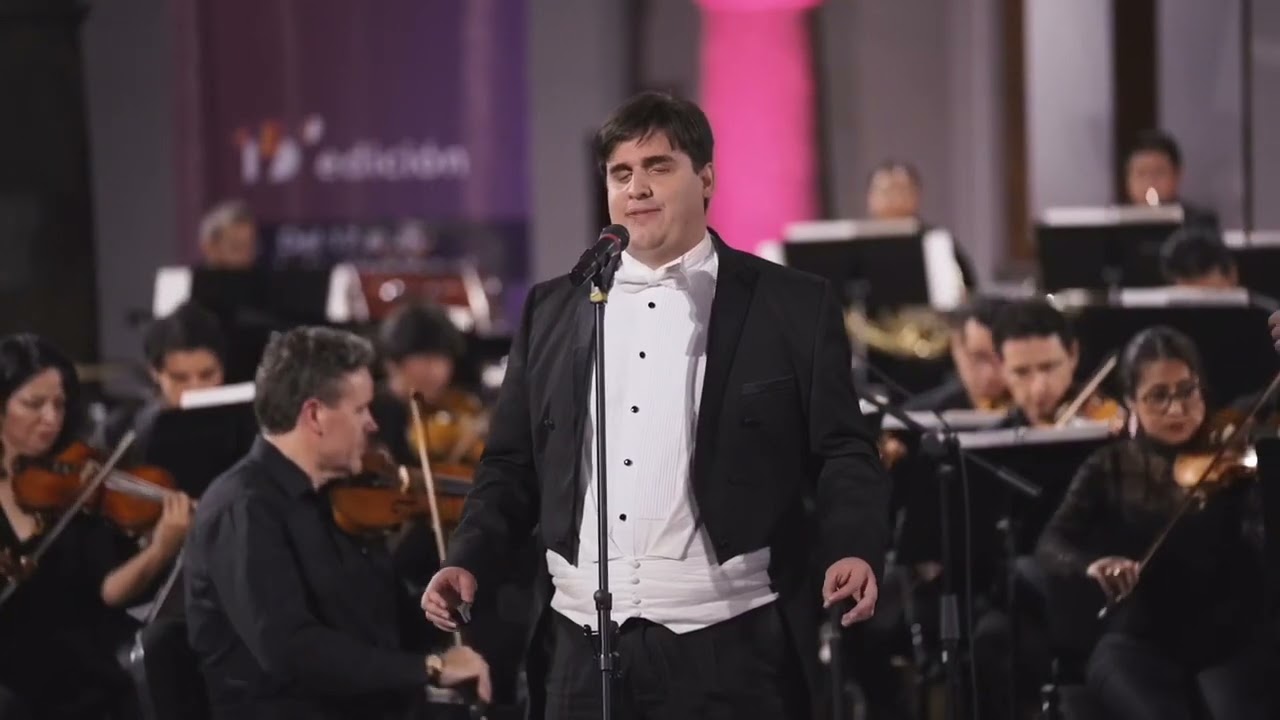 Granada. Tenor Carlos Alberto Velazquez: dir. David Hernández Bretón.