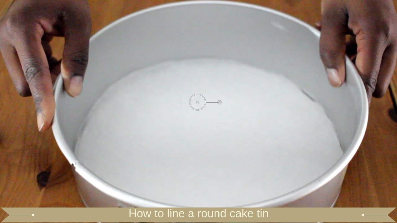 How to line a cake tin : How to line a round cake tin
