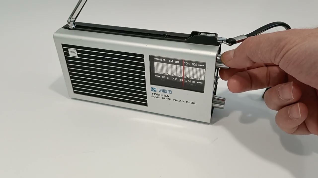 Toshiba Radio model IC-70 Made in Japan 1969 SERWIS TEST