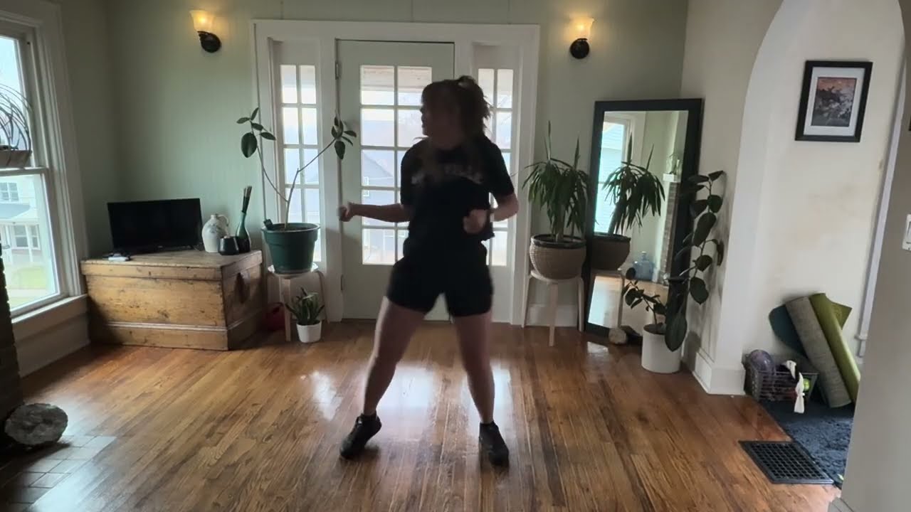 Taki Taki by DJ Snake ft. Selena Gomez, Ozuna & Cardi B | KacieLynn Fitness | Dance Fitness