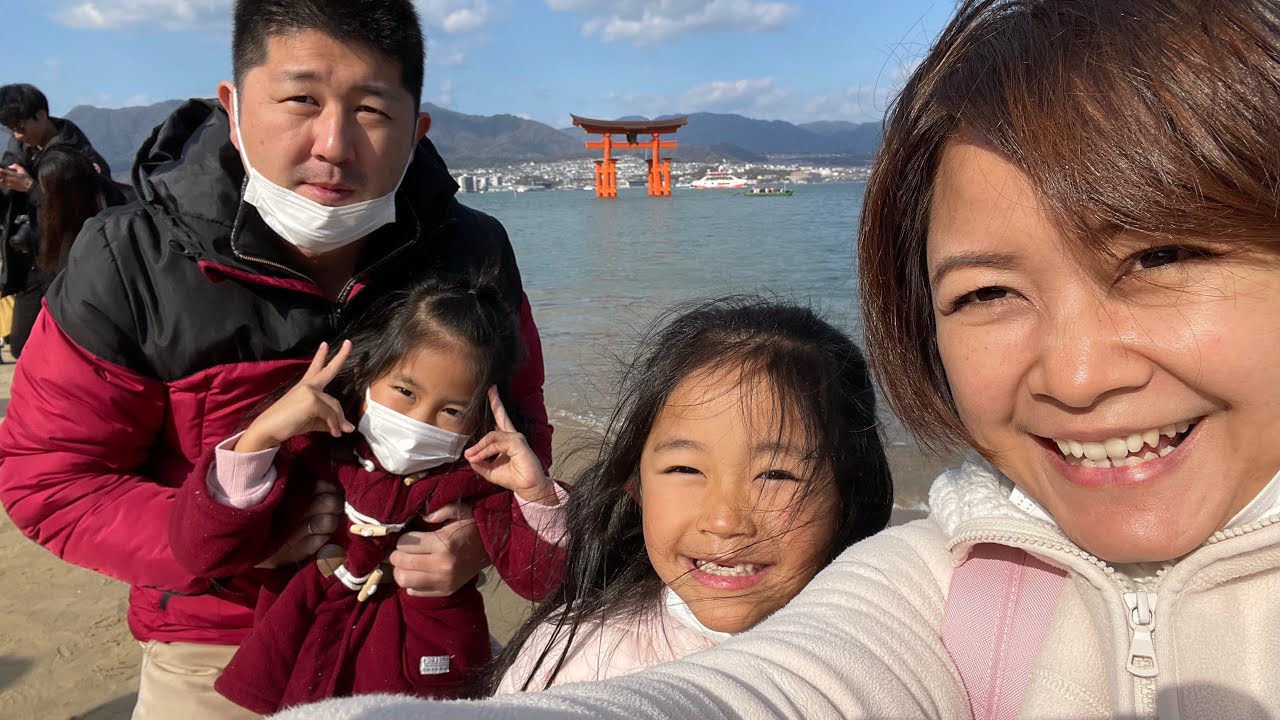 Tahun baru di Jepang pergi ke kuil dan kulineran