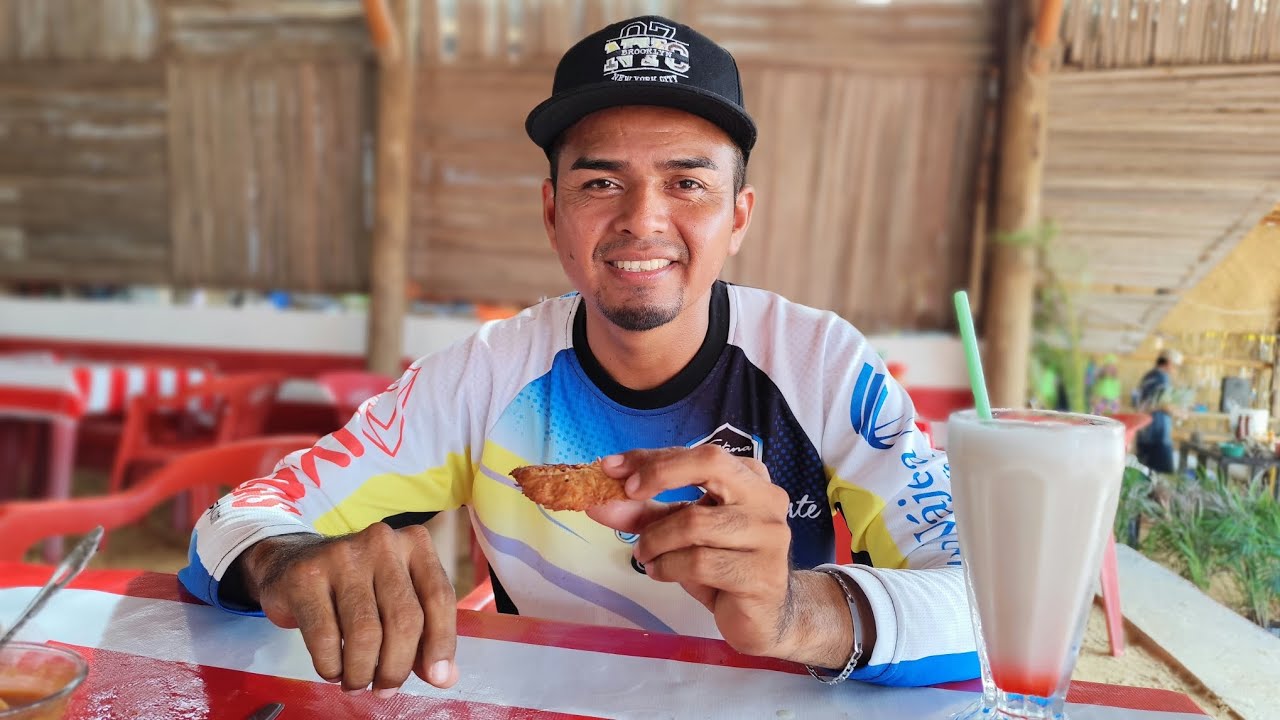 Nos fuimos a la playa Majahua y visitamos el Restaurante Gaby en Puerto Márques