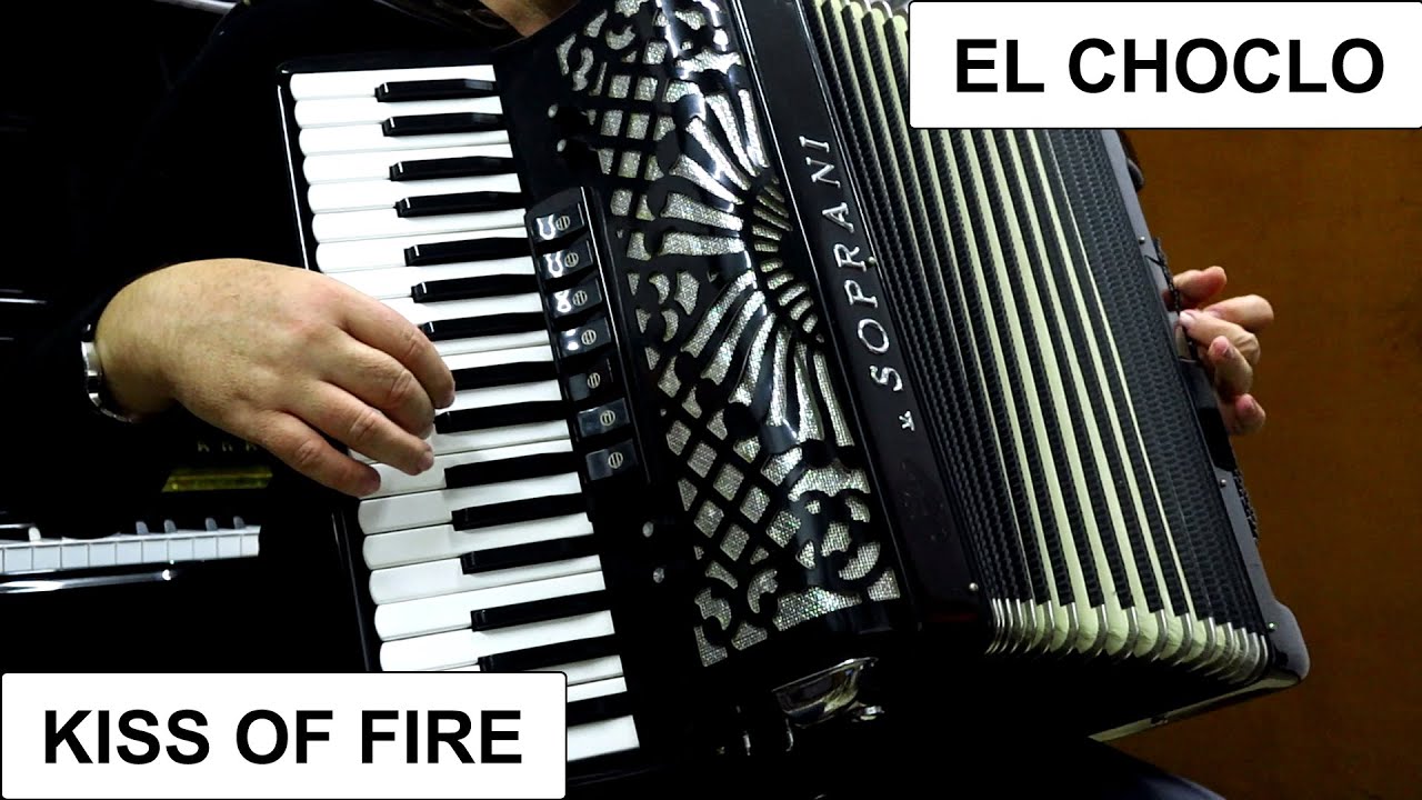 EL CHOCLO - ACCORDION FAMOUS TANGOS