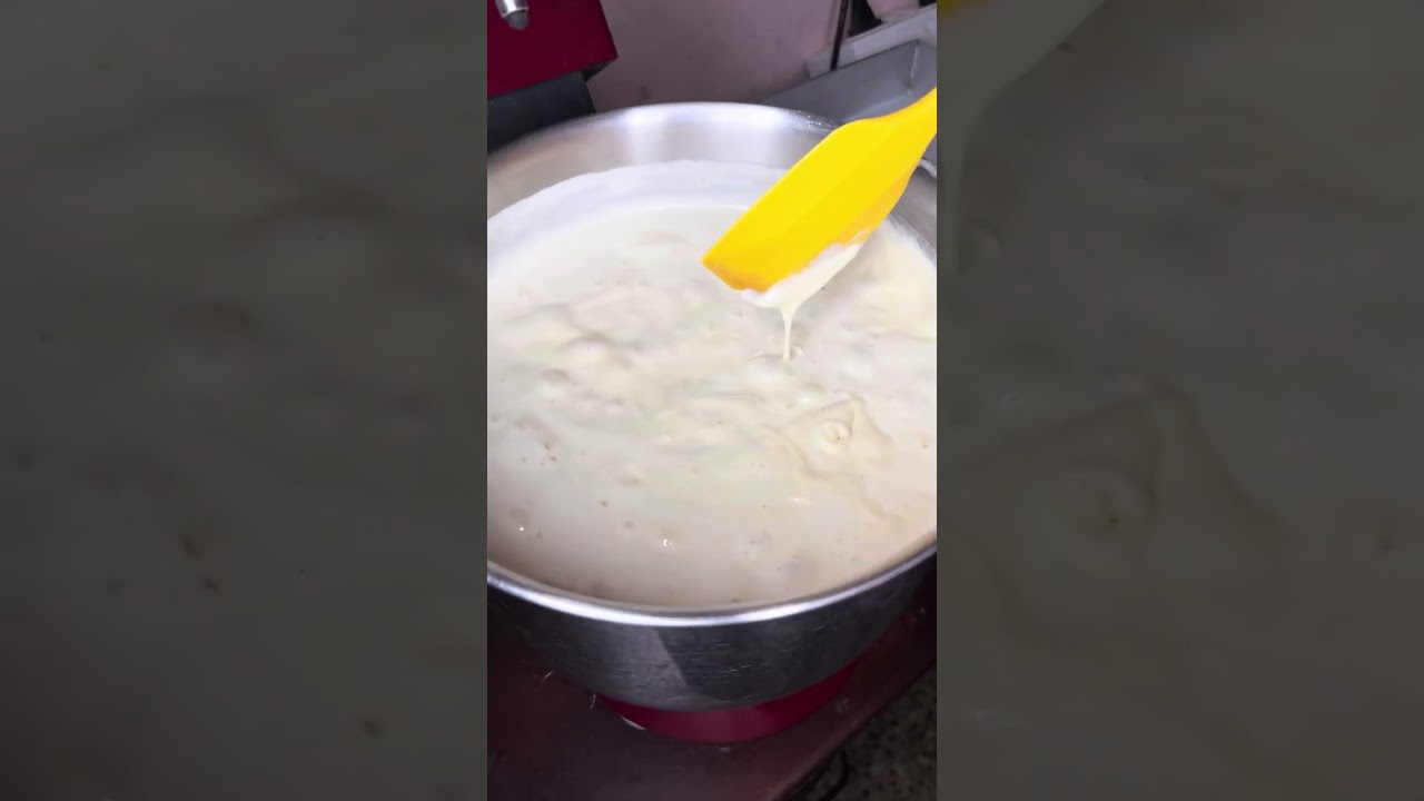 എല്ലാരും ആവശ്യപ്പെട്ട വാനില്ല സ്പോഞ്ച്,4 kg vanila sponge/1 kg sponge