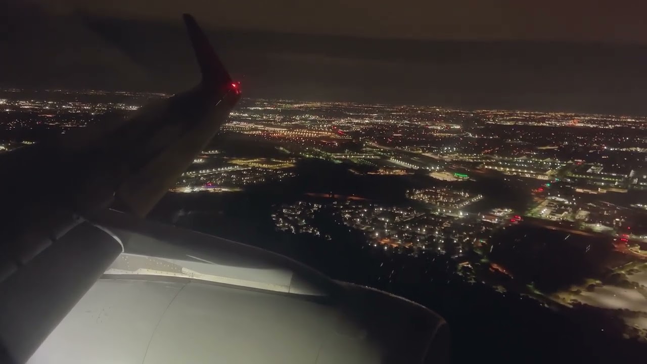 American A321 Midnight Landing in Dallas/Fort Worth DFW