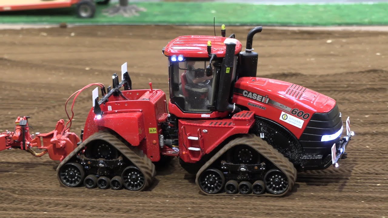 RC Tractor Case 600 quadtrac in incredible 1/32 scale! - Hof Mohr - Modellbau Schleswig-Holstein