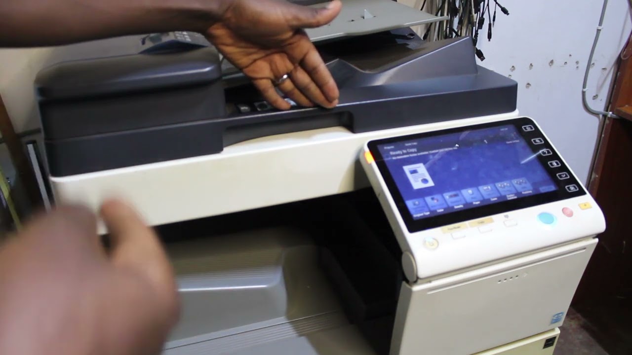 Basics of Photocopying Using Konica Minolta Bizhub C284e