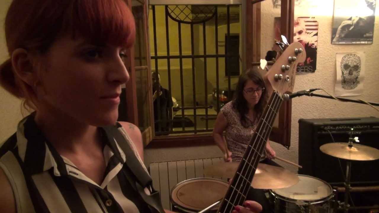 LAS TÍMIDAS- Dani (At Tete´s 9-9-12)