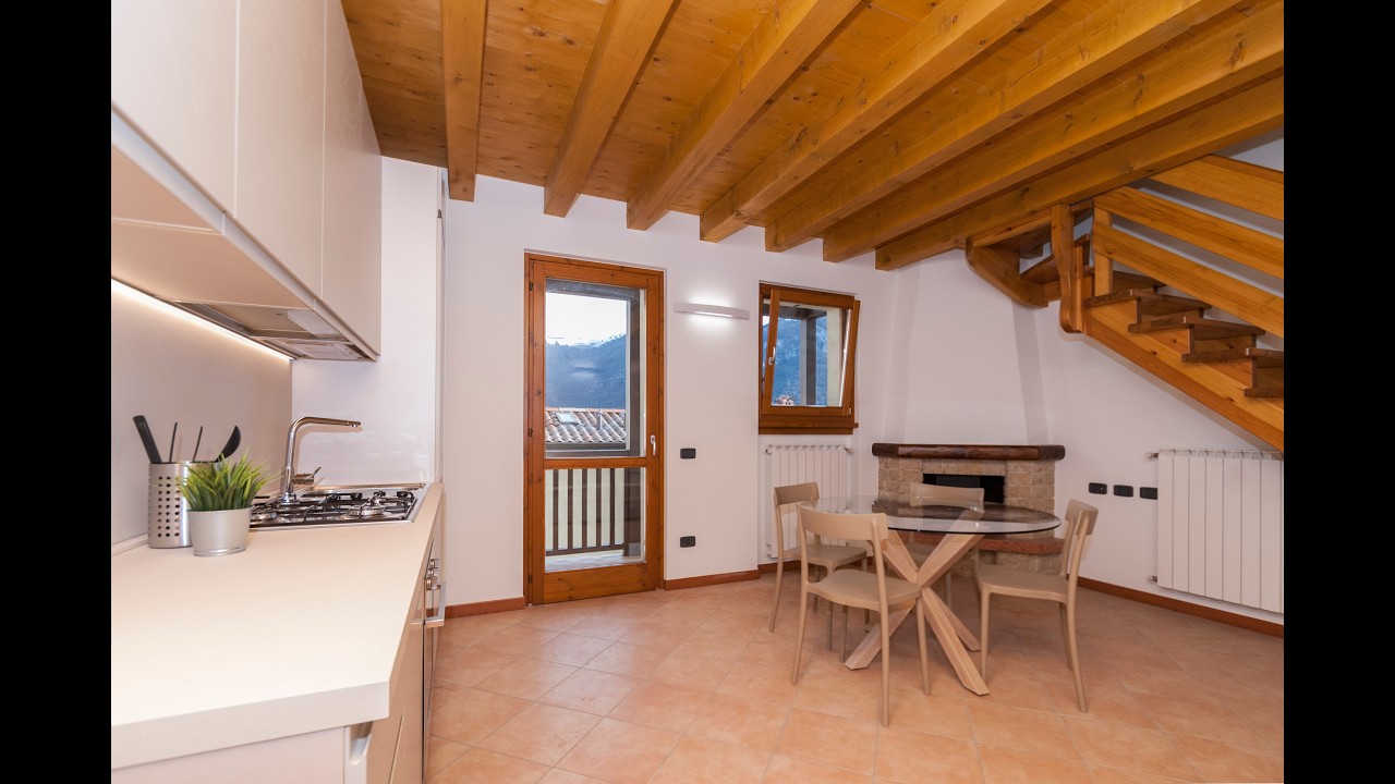 Dallagrassa Homelist EP. 01 - Il tuo rifugio sul Lago di Endine a soli 135.000 € 🌿