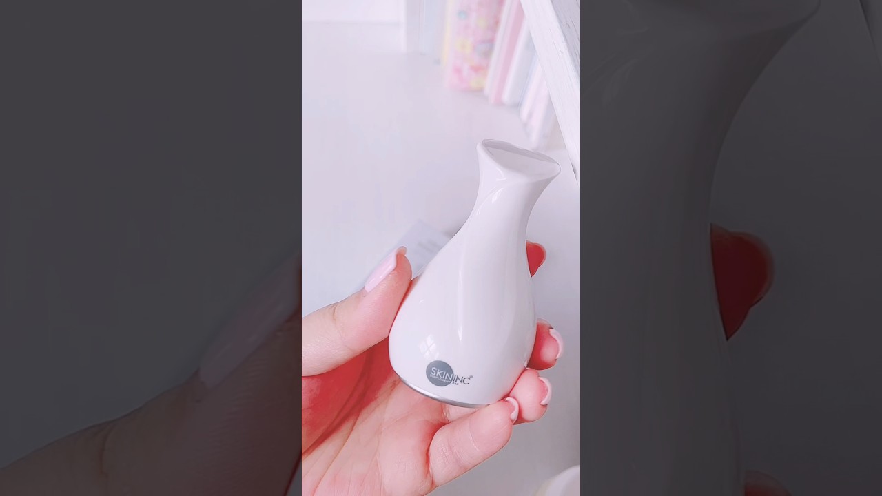 Skin Inc UNBOXING THE CRYO-ICE SKIN ROLLER | #Unboxing | #Skincare | #SkinInc | #Sake | #CryoRoller
