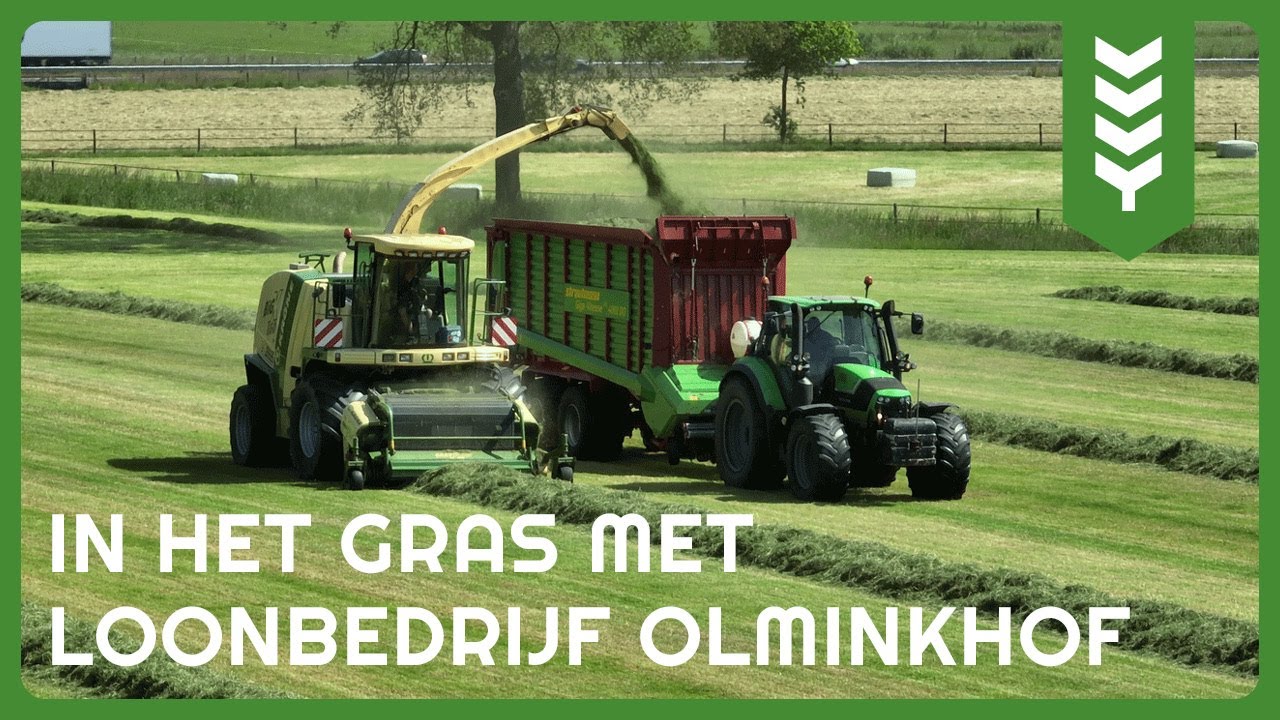 Gras hakselen met Loon & Grondverzetbedrijf Olminkhof Neede