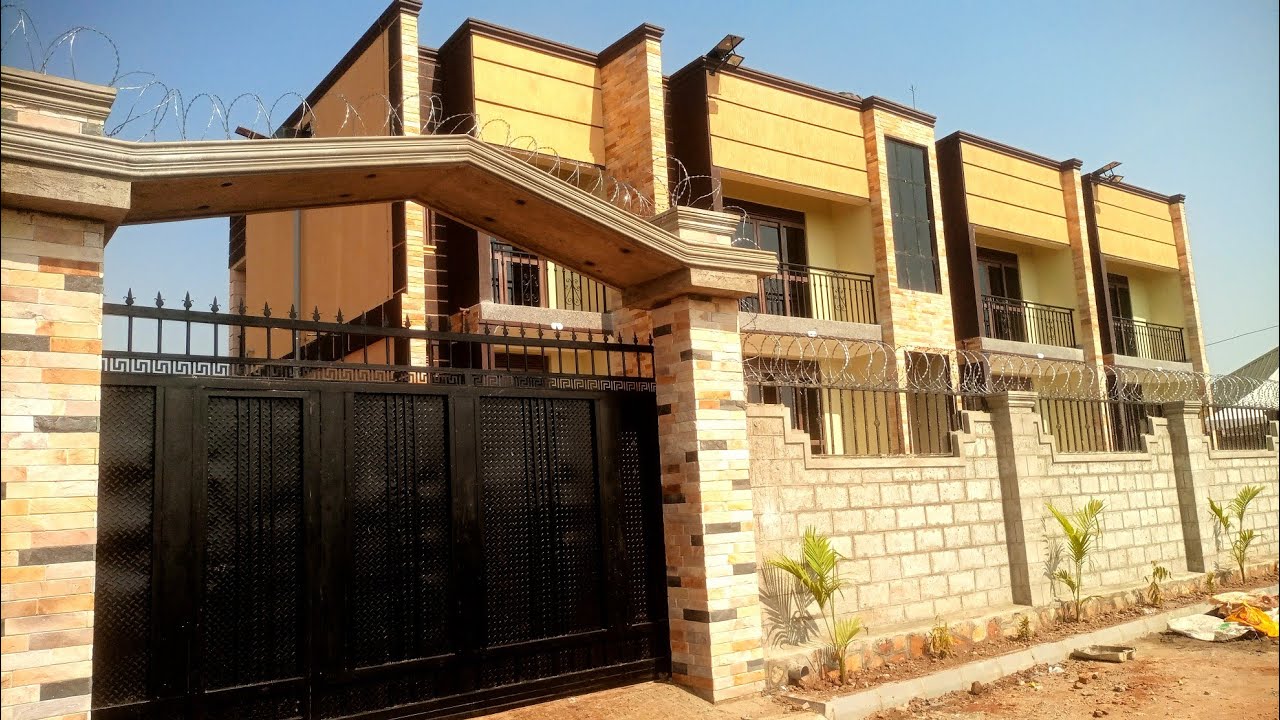 Classic self contained new double rooms for rent in gayaza town 500k