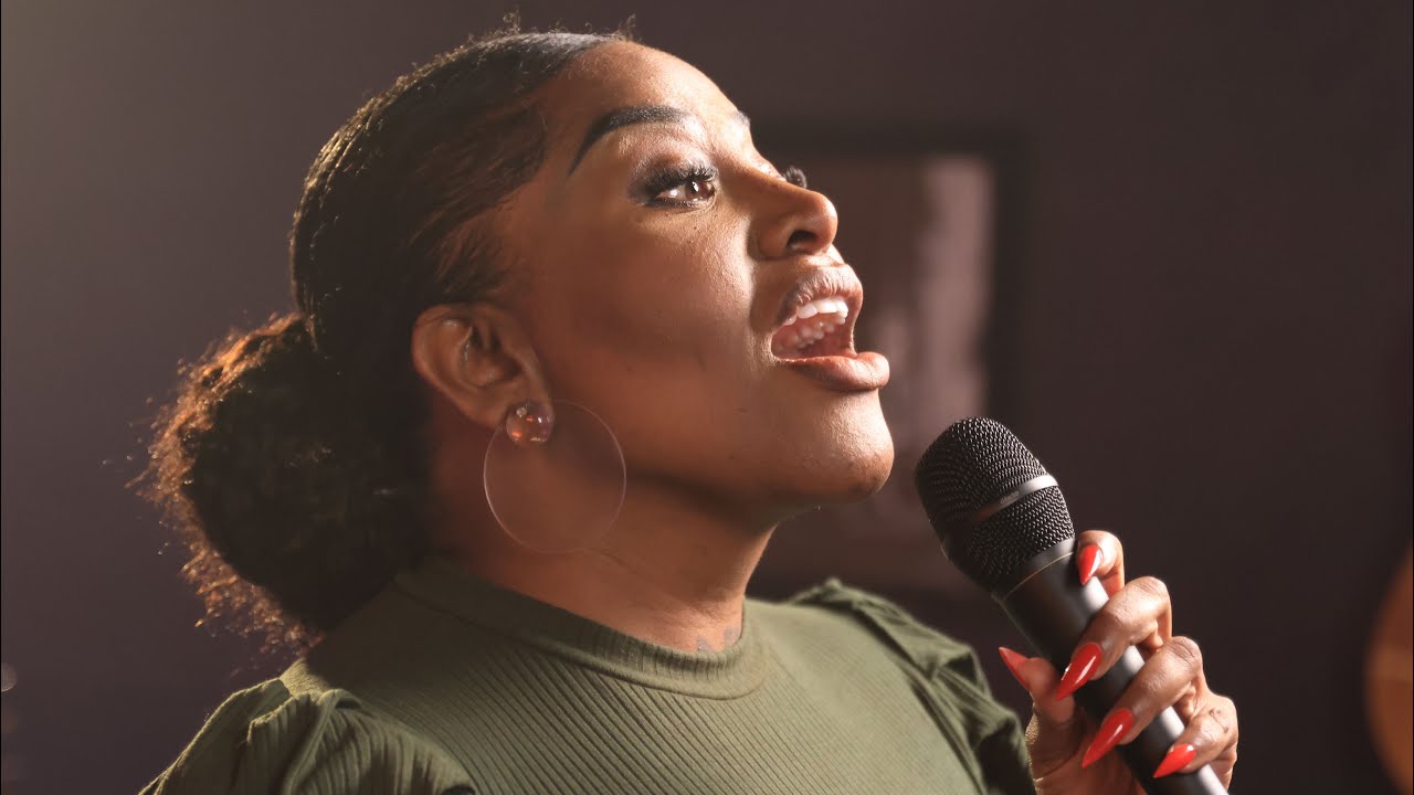 Through the Fire - Banda Black SP Feat. Vanessa Jackson - (cover)