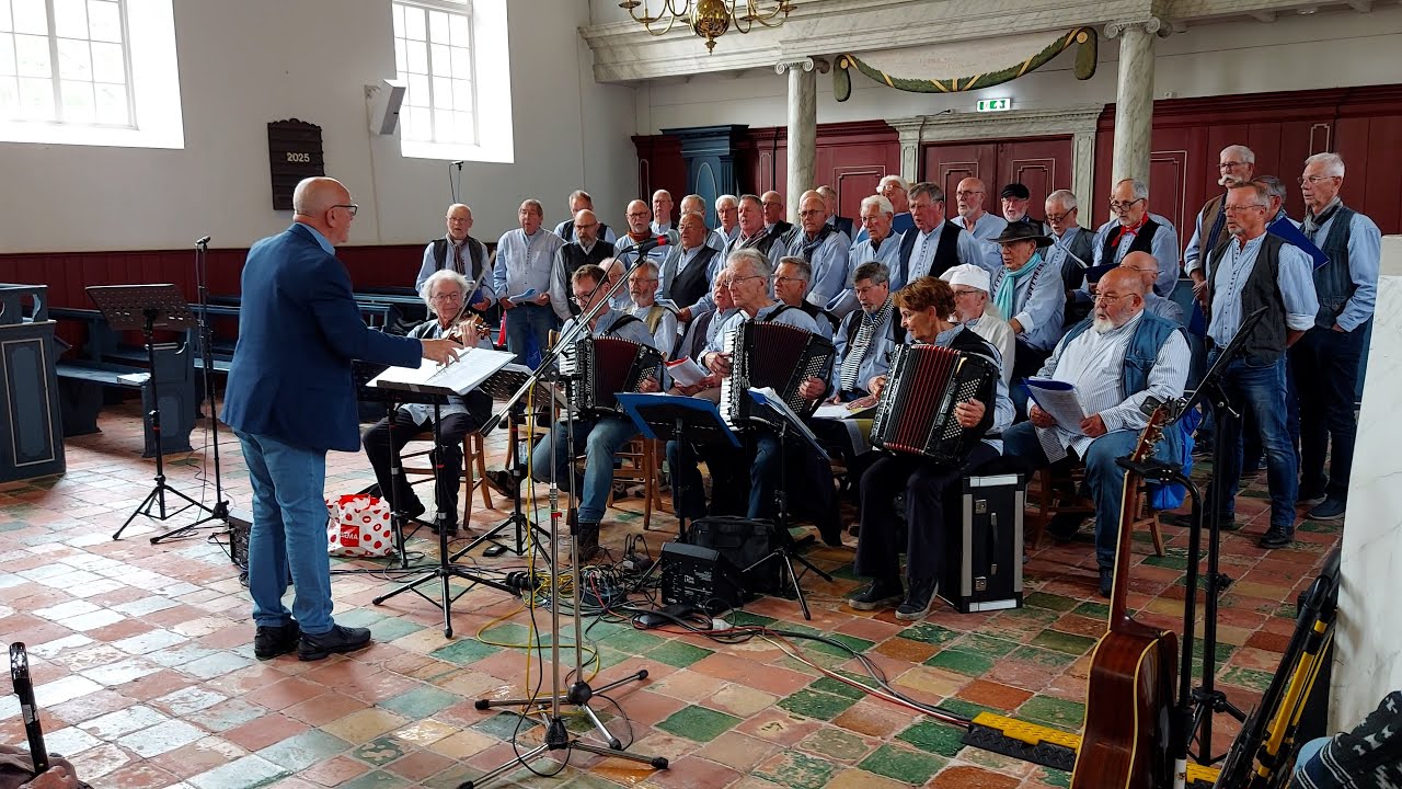Voorjaarsconcert Harlinger Zeemanskoor de Skúmkoppen m.m.v. Piter Wilkens 25 mei 2025