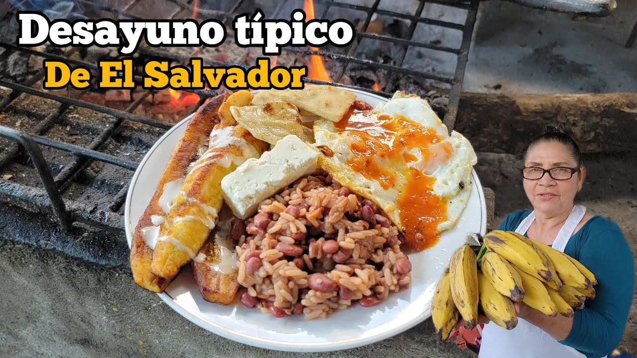 🚨Desayuno TIPICO en EL SALVADOR cocinando en caserolas de BARRO!😋🇸🇻