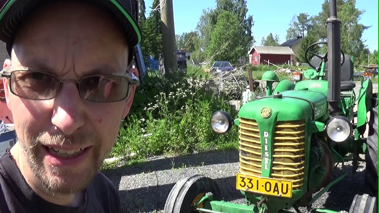 Lähteekö käyntiin? Jonsered ja zetor.