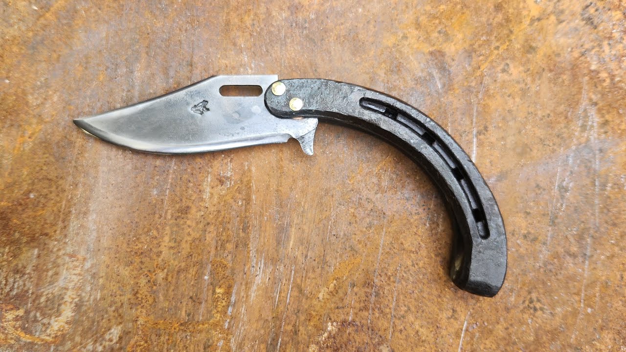 horseshoe folding pocket knife