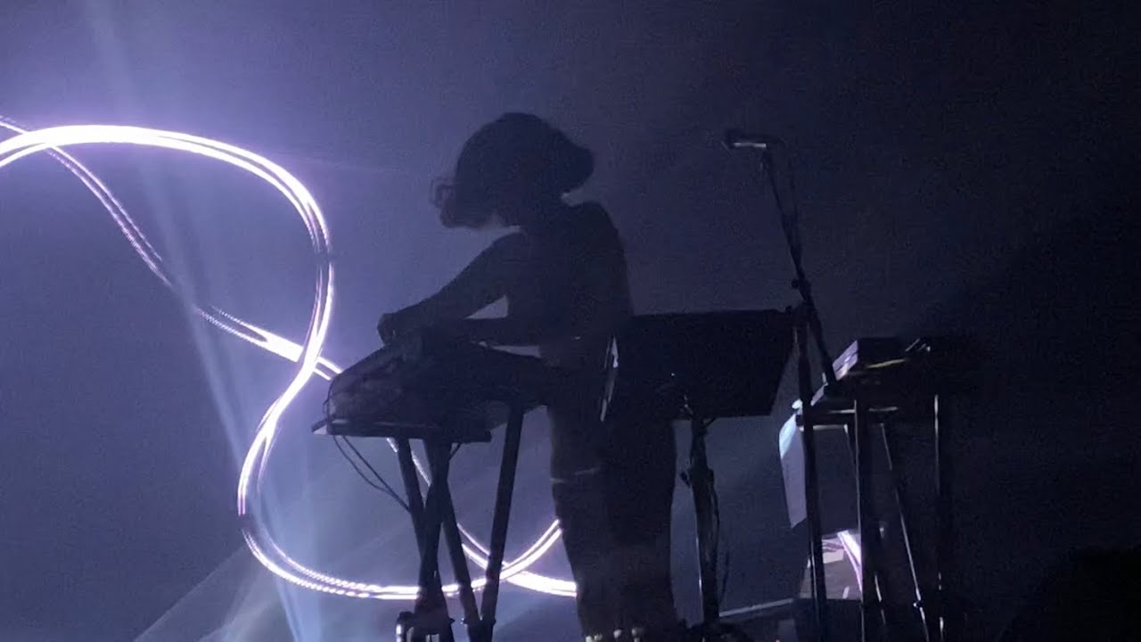 Kelly Lee Owens - Jeanette (Live @ O2 Ritz, Manchester)