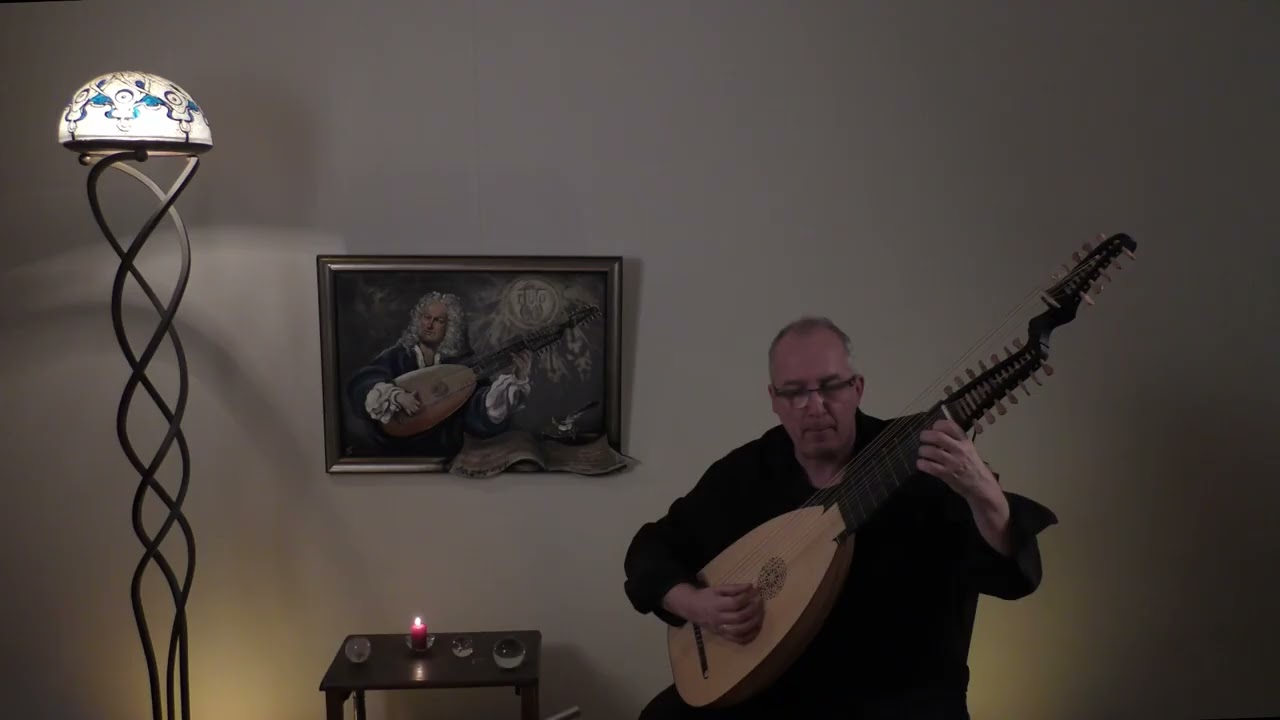 J.S. BACH | SARABANDE BWV 1010 | Anton Birula - baroque lute | www.LUTEDUO.com